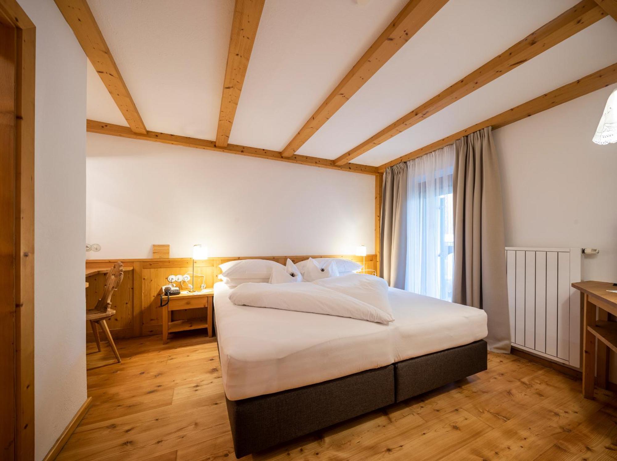Hotel Tann Collalbo Extérieur photo